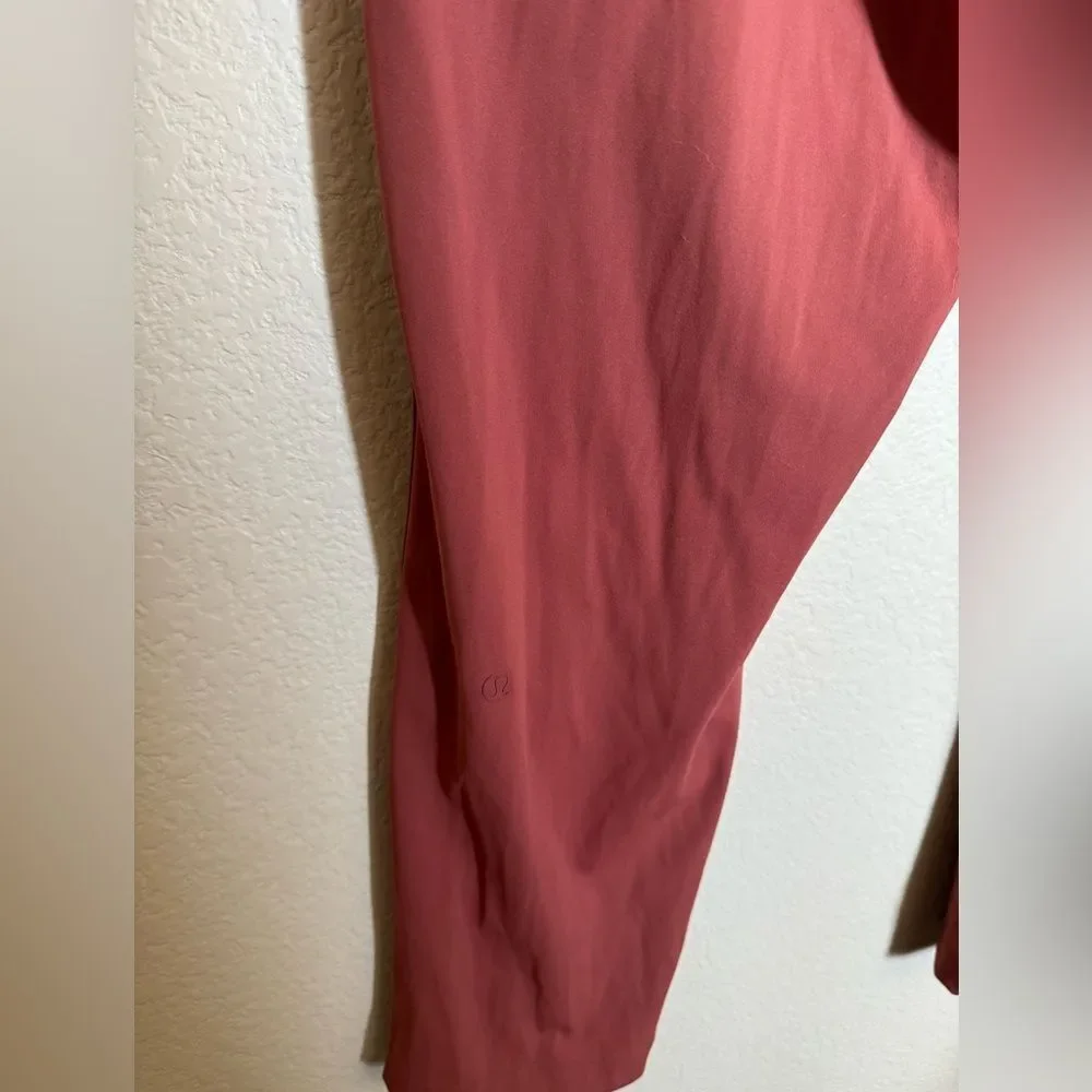 Lululemon On The Fly 7/8 Pant Chianti Size 10 Full On‎ Luxtreme